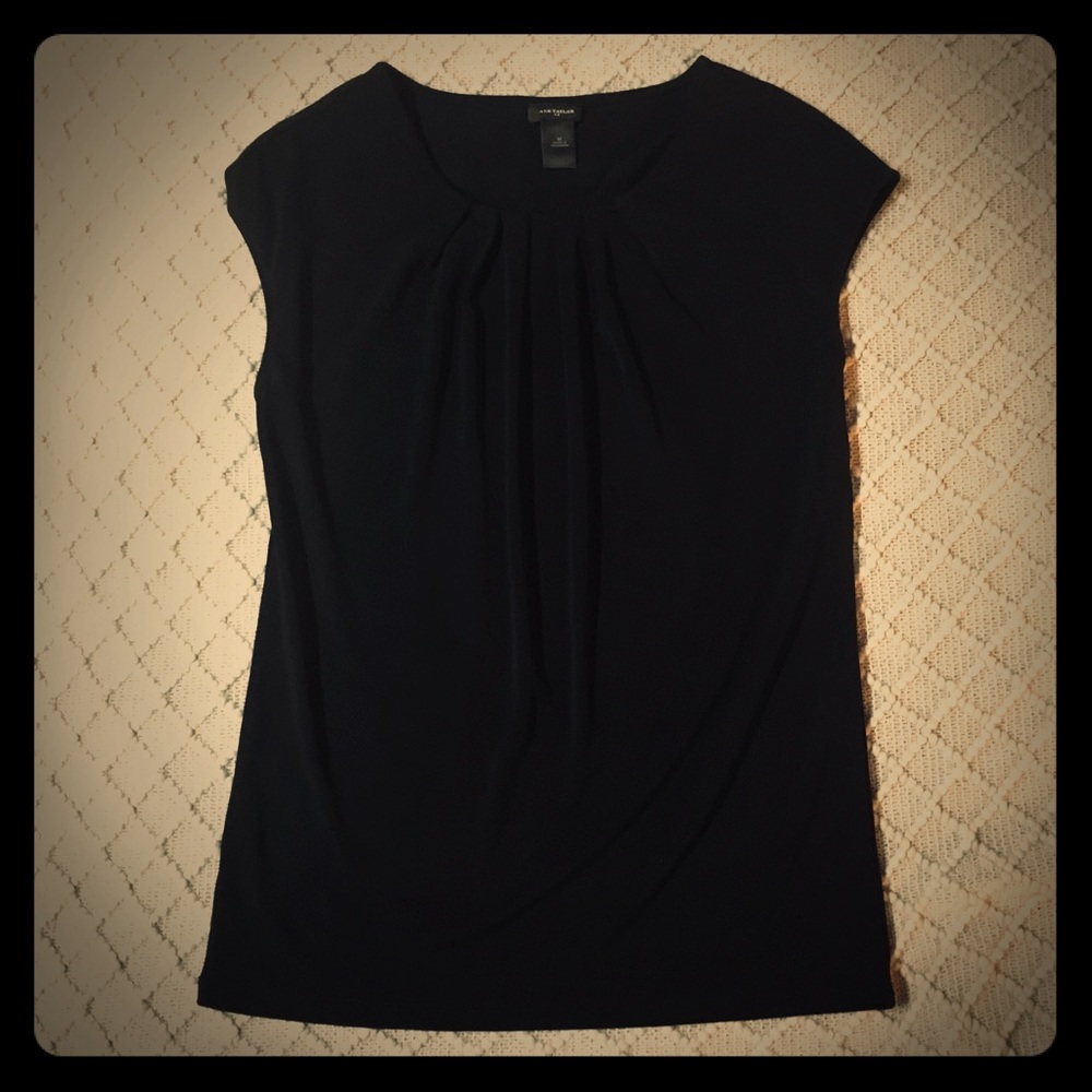 ANN TAYLOR T-shirt ✨ blouse